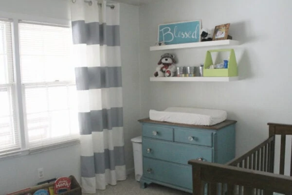 How to paint striped curtains