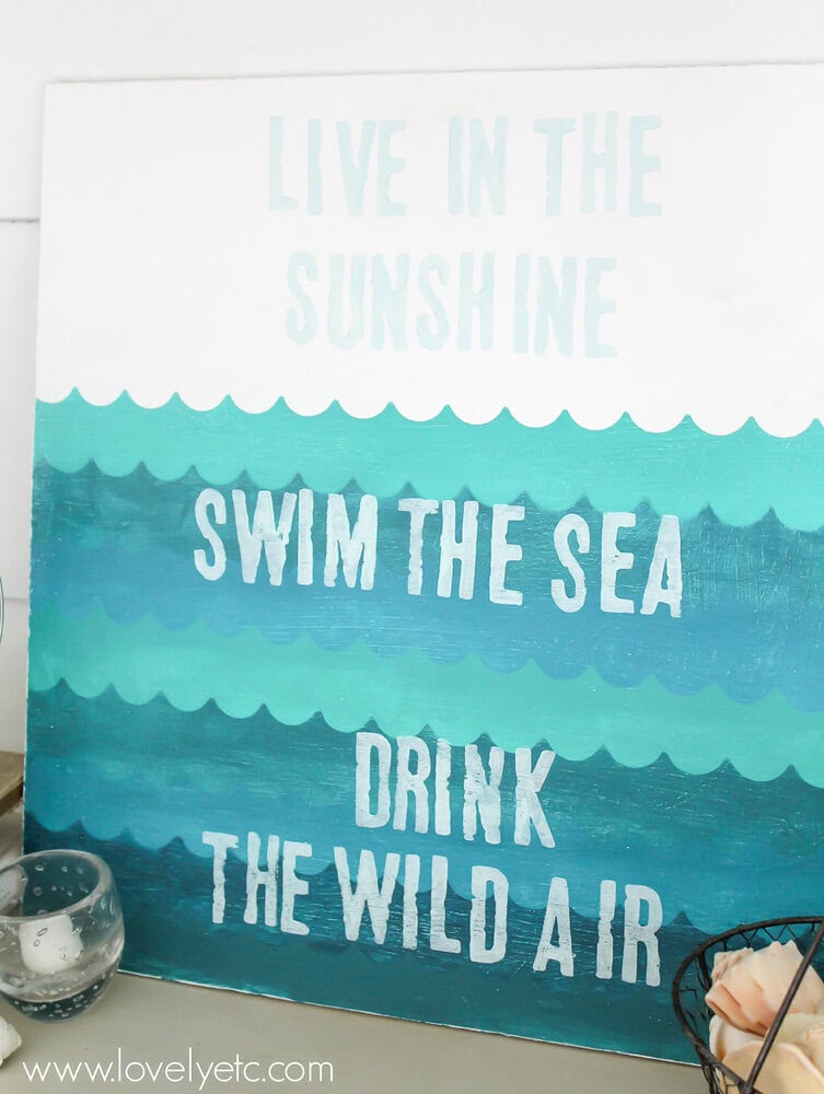 close up of live in the sunshine sign.