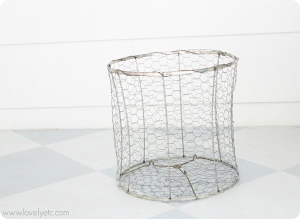 Metal lampshade basket 2