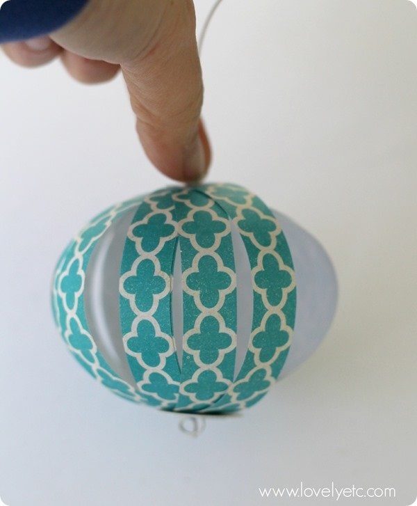 making a 3D paper Christmas ornament.