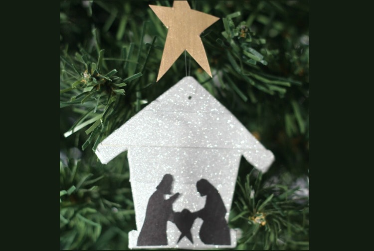 How to Make an Easy DIY Nativity Ornament