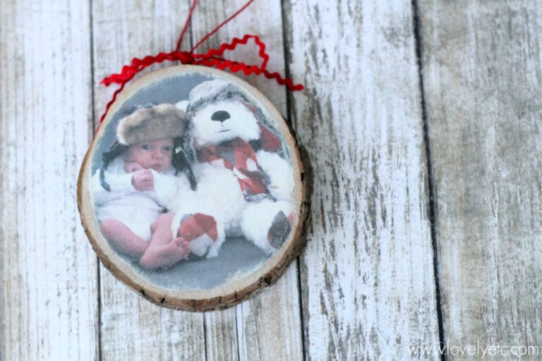 photo transfer ornament on wood slice.