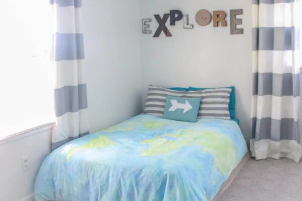 How to paint a duvet cover with any design