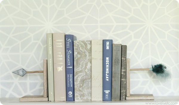 DIY-arrow-bookends-2_thumb.jpg