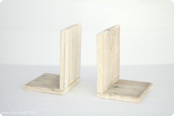 wooden-bookends_thumb.jpg