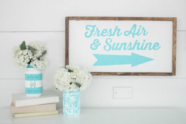 DIY Sign to Celebrate Spring