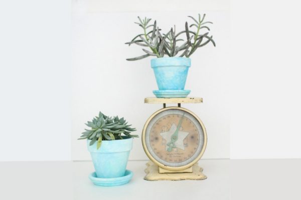 9 Creative Ways to Use Vintage Scales