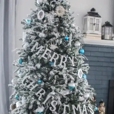 Flocked Christmas Tree – 5 Year Later