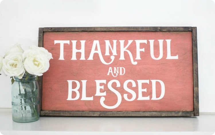 DIY thankful and blessed wood sign, tutorial and free cut file for Silhouette