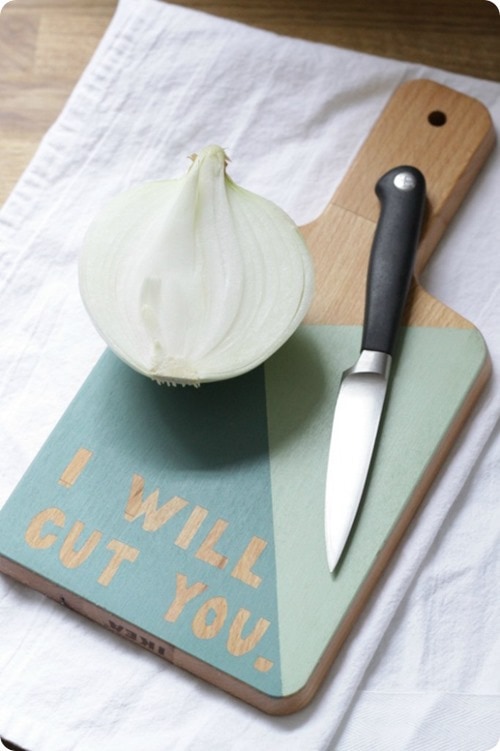 diy personalized cutting board.