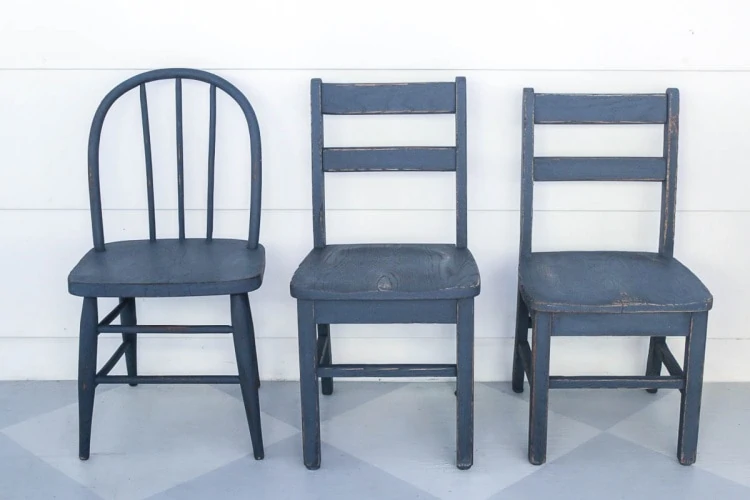 How To Paint Chairs Super Fast