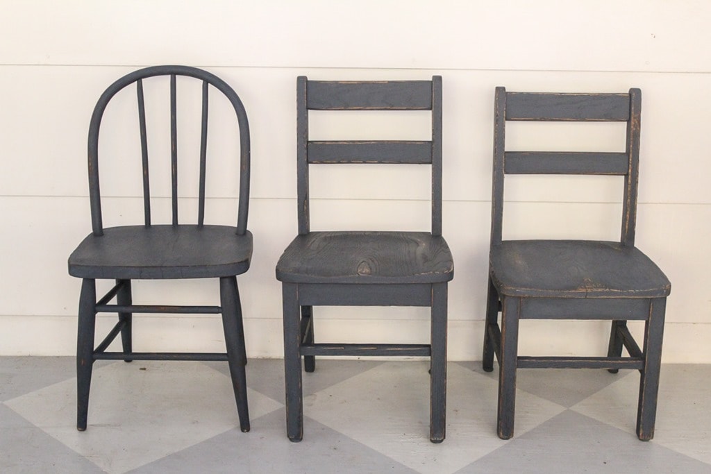 How To Paint Chairs Super Fast Lovely, Can I Spray Paint Chairs