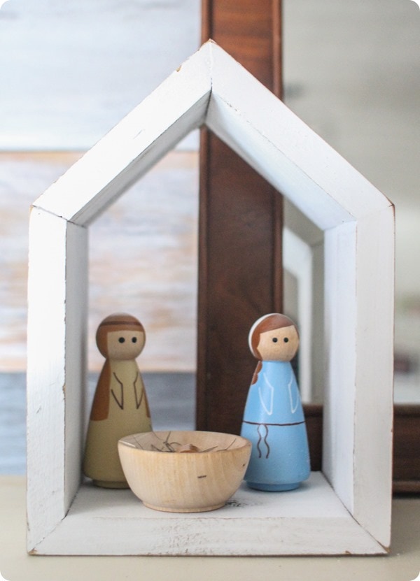 peg doll nativity.