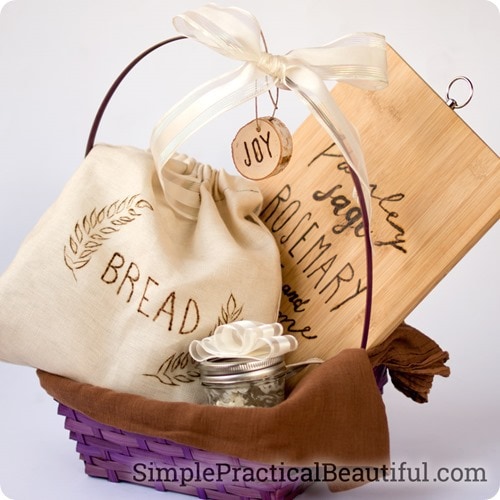 diy bread board gift basket.