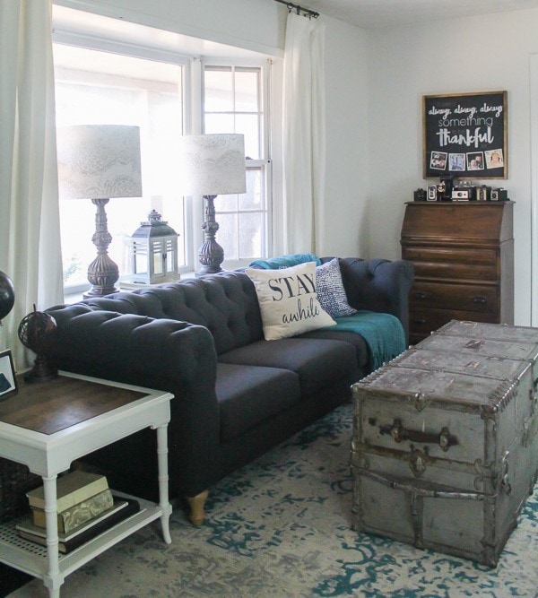 vintage modern living room with diy lampshades