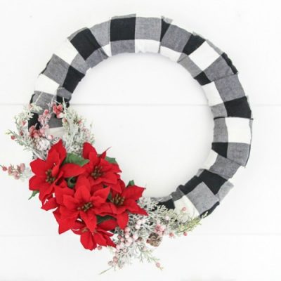 How to make a Beautiful Buffalo Plaid Christmas Wreath