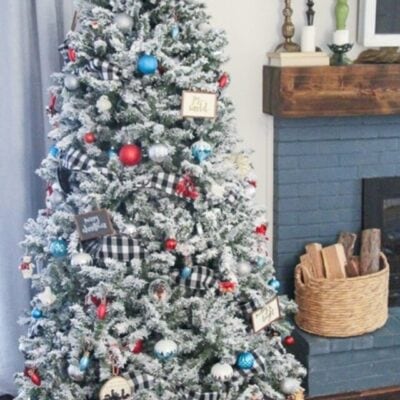 DIY FLOCKED CHRISTMAS TREE: HOW IT LOOKS FIVE YEARS LATER STORY