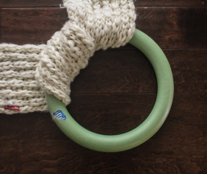 making upcycled scarf wreath