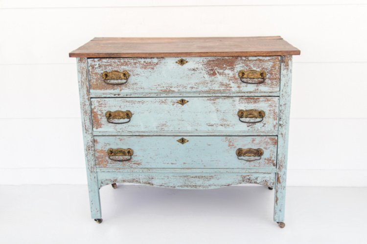 How to Paint a Chippy Farmhouse Dresser with Milk Paint