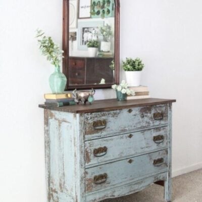 HOW TO PAINT A CHIPPY FARMHOUSE DRESSER WITH MILK PAINT STORY