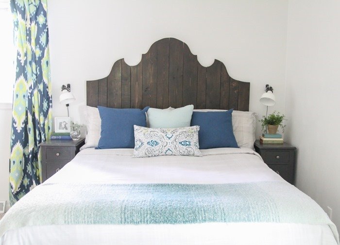 DIY curvy wood plank headboard