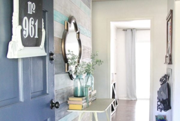 Small entryway full of charm and function