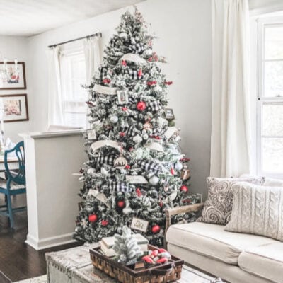 Decorating a Cheerful Farmhouse Christmas Tree