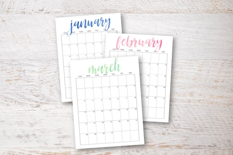Simple and Pretty Free Printable 2025 Calendars