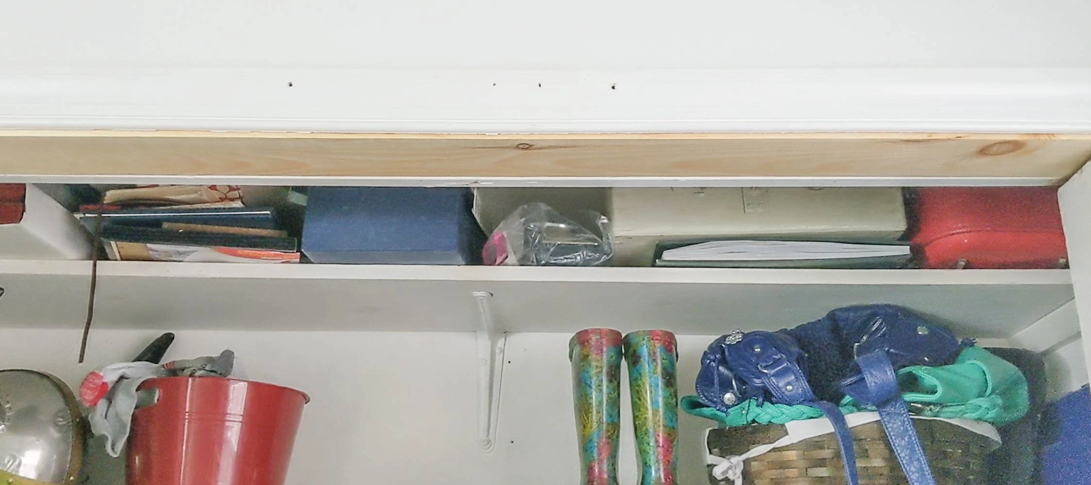 IHeart Organizing: DIY Sliding Closet Door