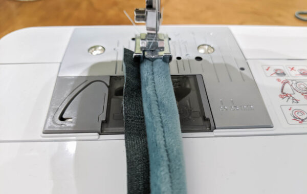 Sewing double welt cord.