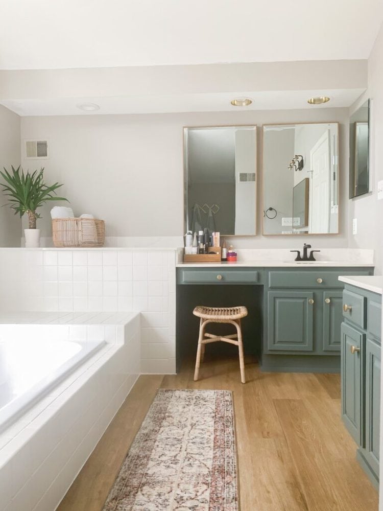 21 Beautiful Painted Bathroom Ideas Lovely Etc.