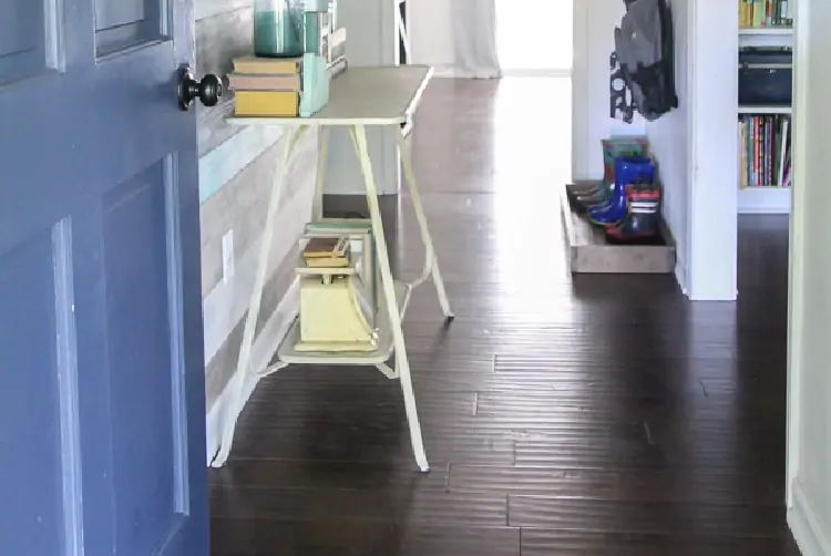 How to fix scratches on wood floors – the quick and easy way