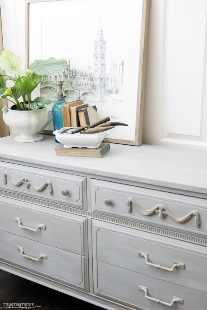 Painting furniture white: secrets to the perfect finish