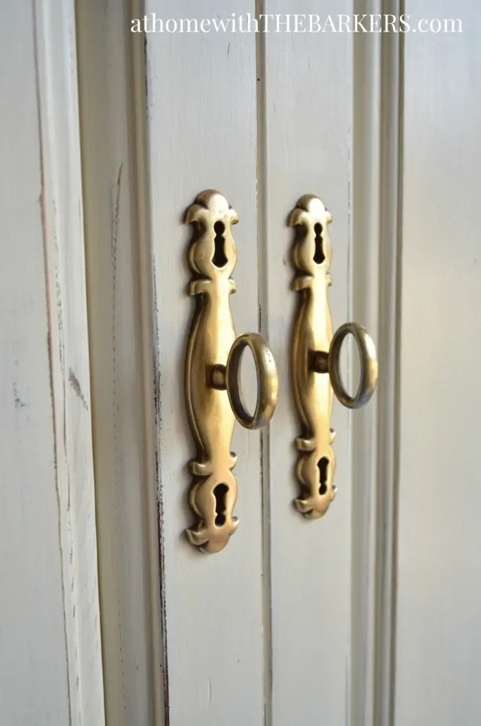 Van dyke discount furniture hardware