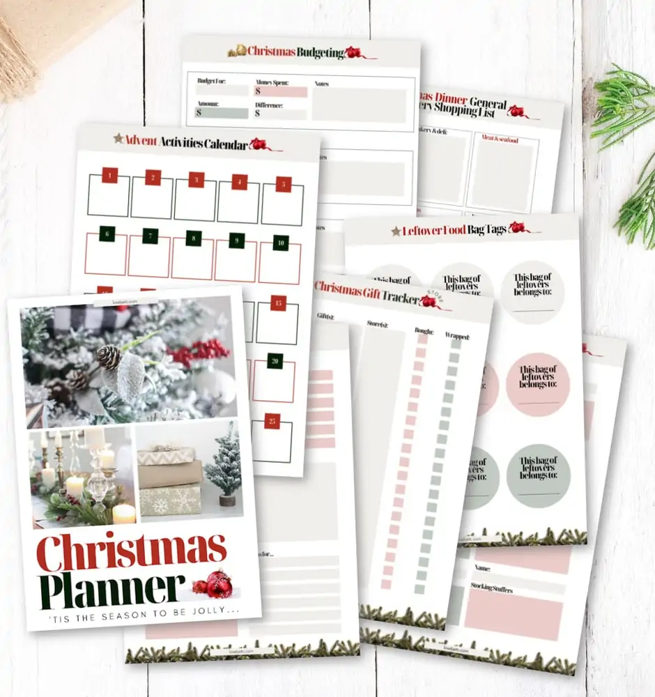 sample pages from free Christmas planner.