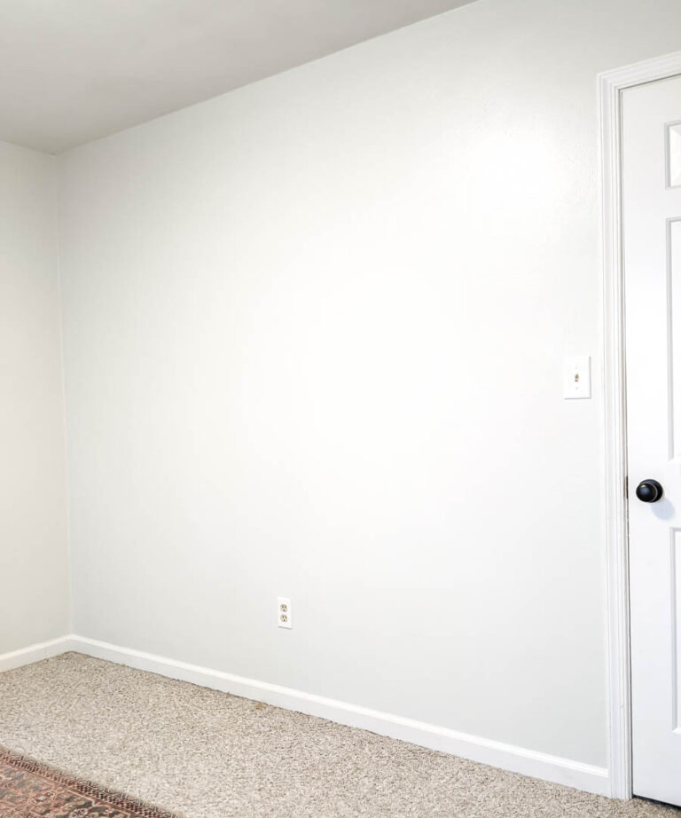 How to paint over dark walls the easy way