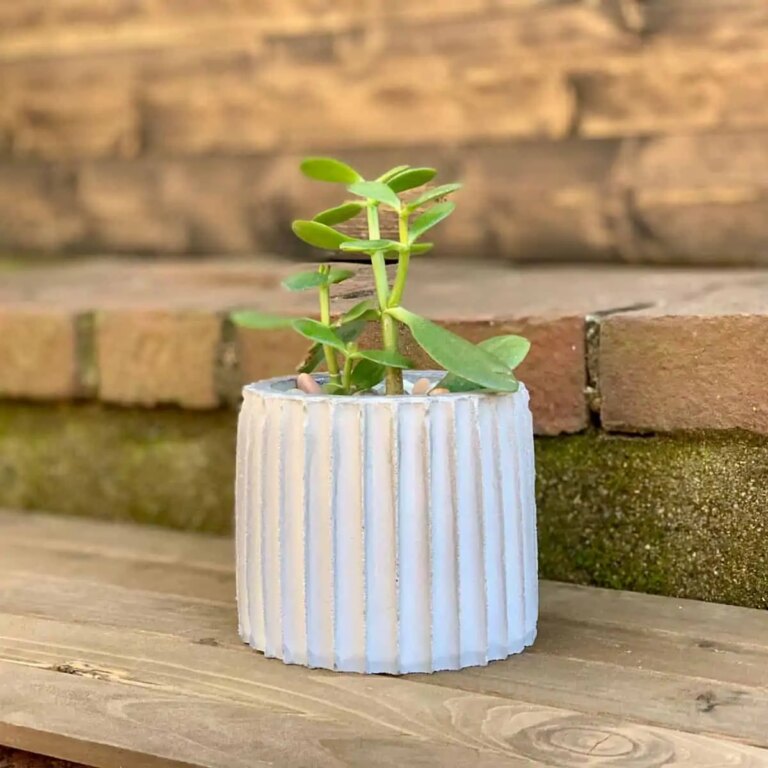25 DIY Planters to Jazz Up Your Garden Space