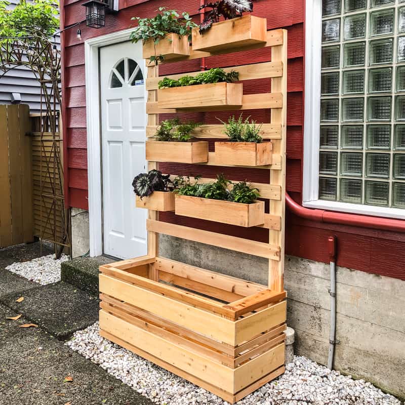 25 DIY Planters to Jazz Up Your Garden Space