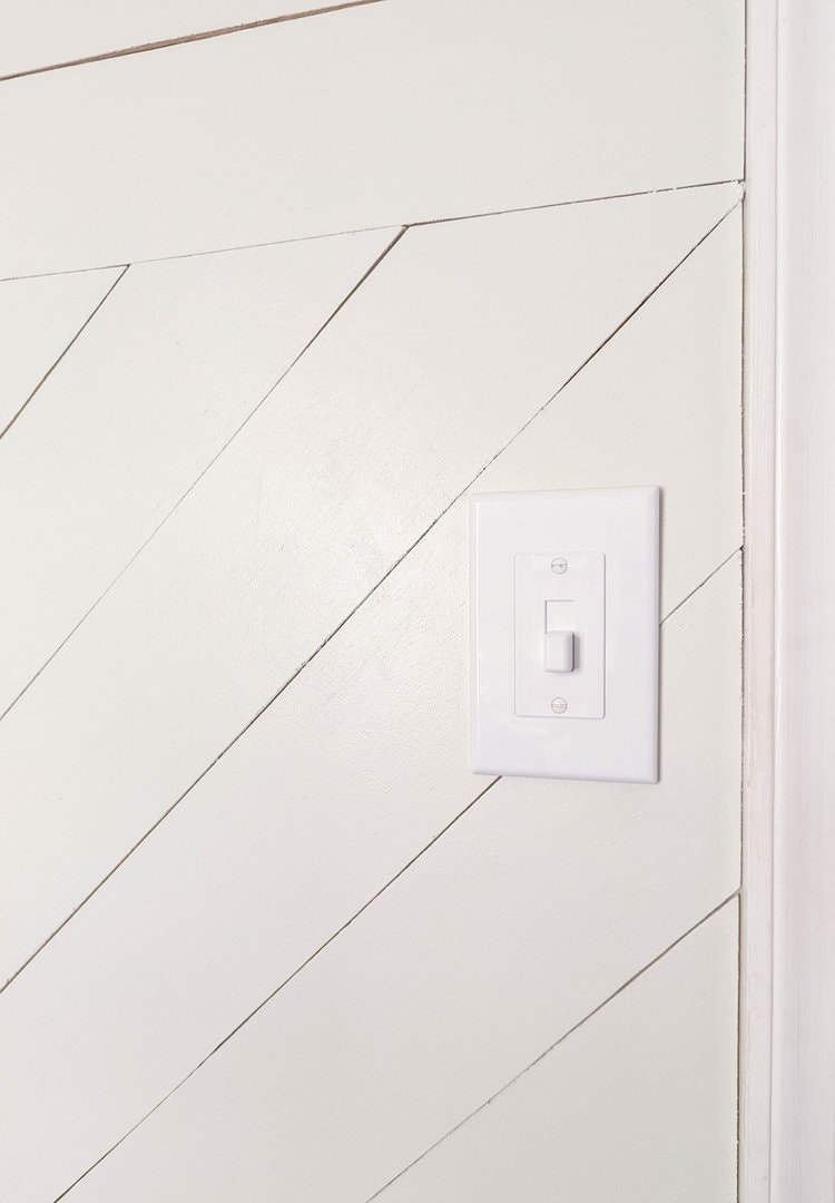 Light switch updated with revive light switch.