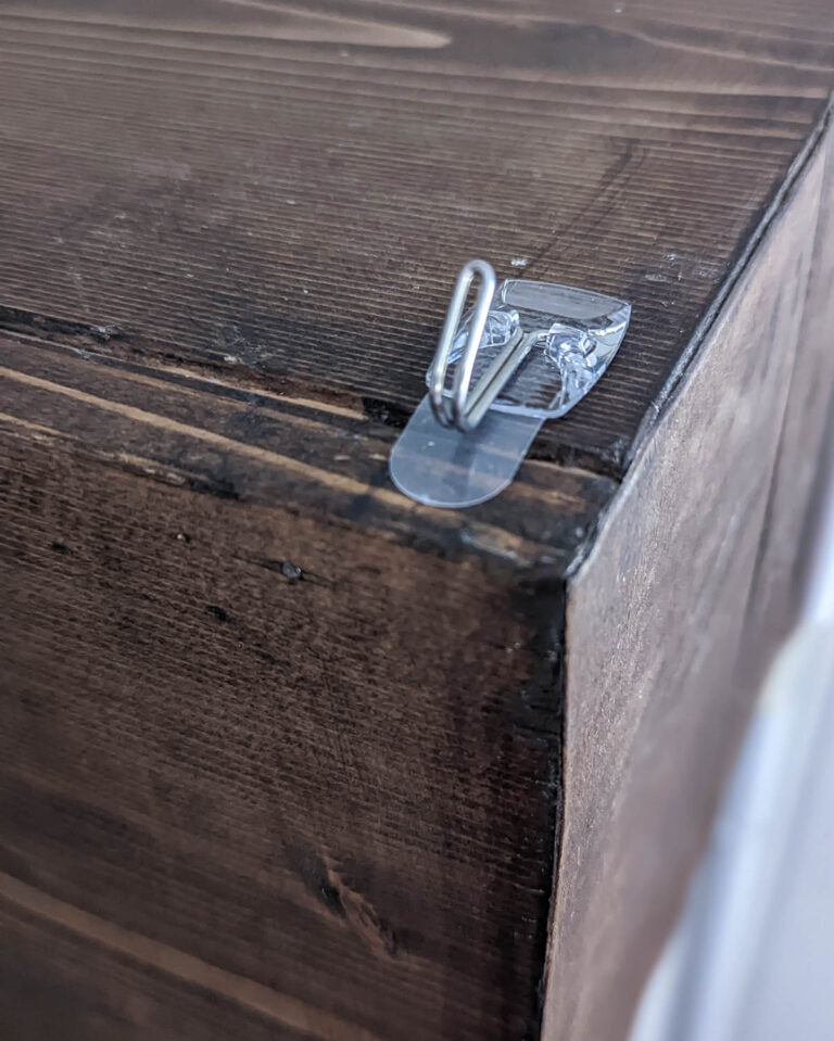 How to Hang Garland on the Mantel Easy Tricks for Perfect Garland