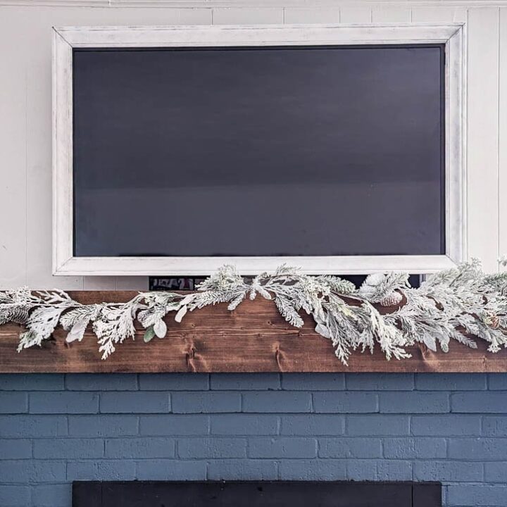hang garland with command hooks