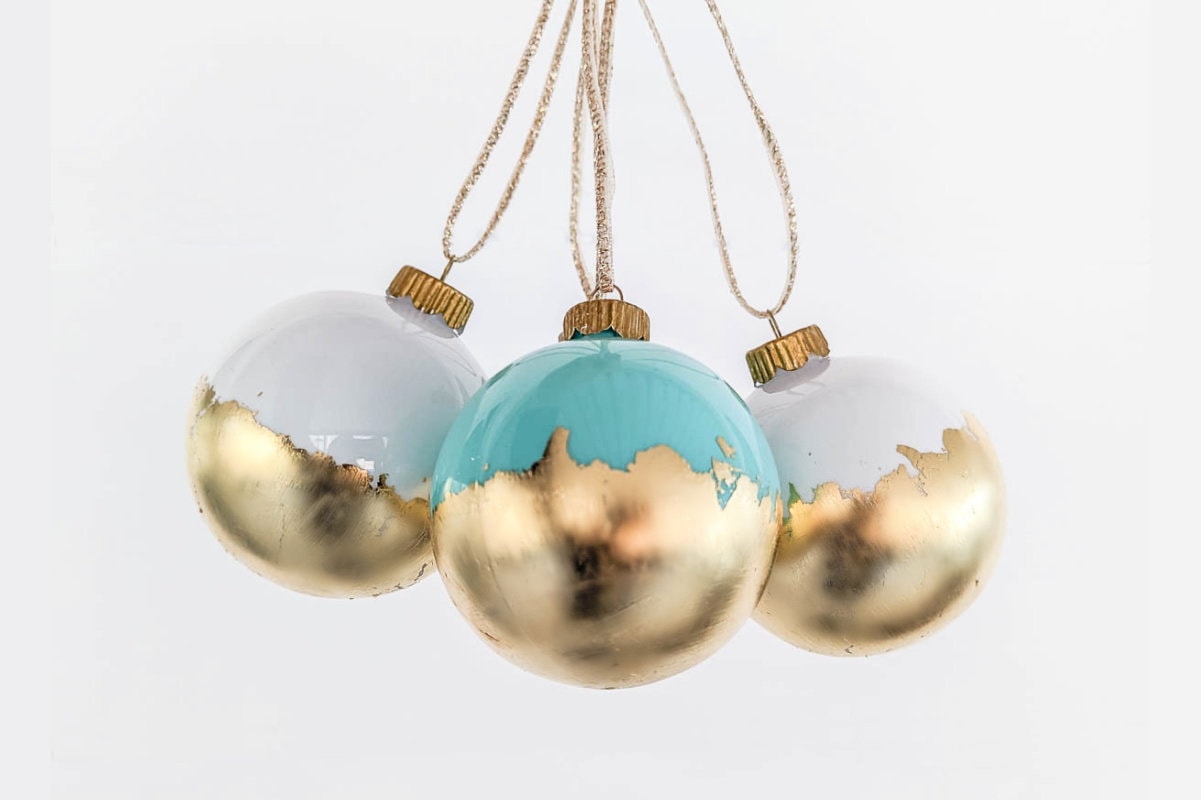 How to Make Easy and Beautiful Gold Leaf Christmas Ornaments