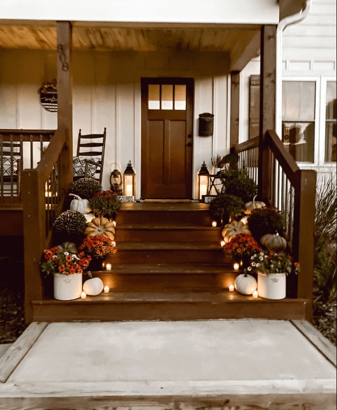 29 Fabulous Fall Front Porch Ideas For A Warm and Cozy Space