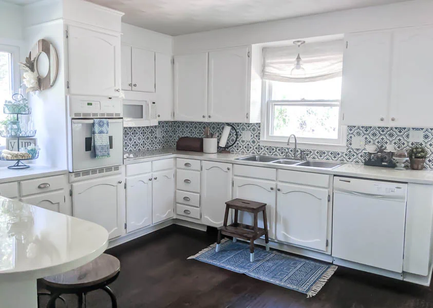 kitchen after painting the countertops, cabinets, and backsplash.