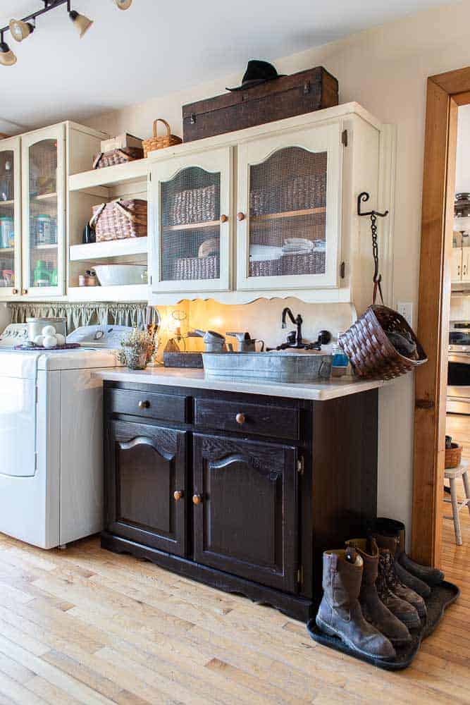 29 Genius Repurposed Furniture Ideas for Every Room in the House