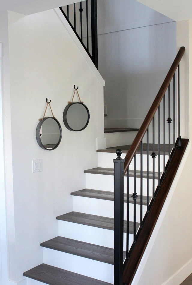 21+ DIY Staircase Makeovers Packed with Smart Ideas
