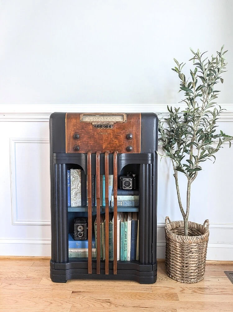 Repurposed Vintage Radio: How to Give an Old Radio New Life