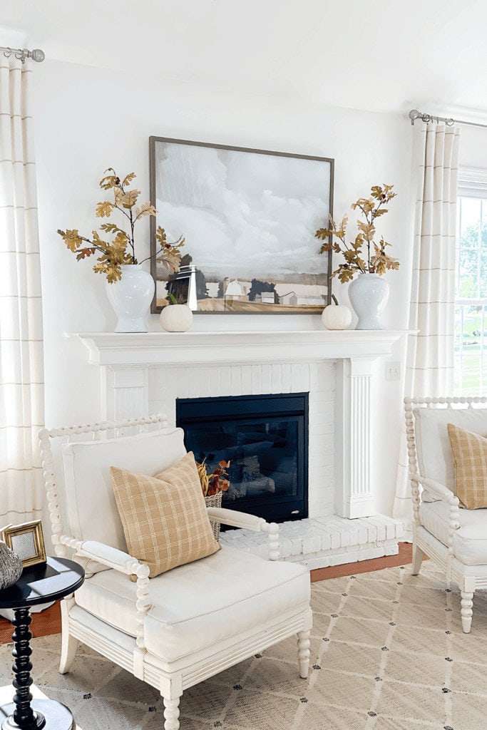 decorating a mantel with a tv for fall