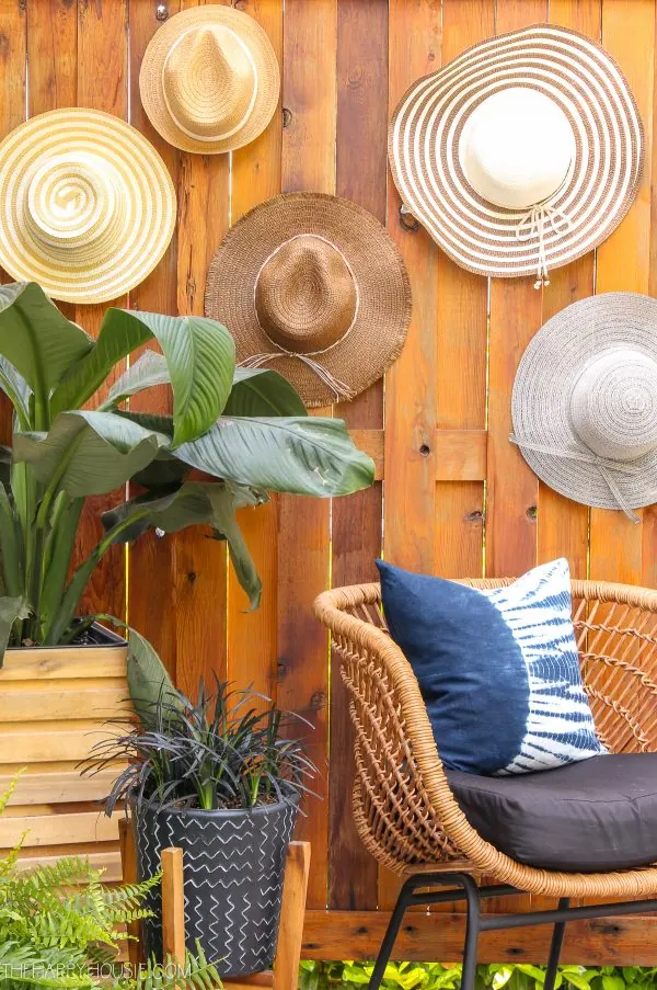5 minute diy hat wall outdoors