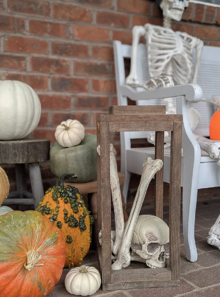 Our Classic Halloween Front Porch full of Easy Decorating Ideas